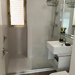 New In Aquarium One Bedroom شقة *