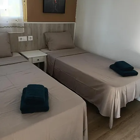 New In Aquarium One Bedroom *