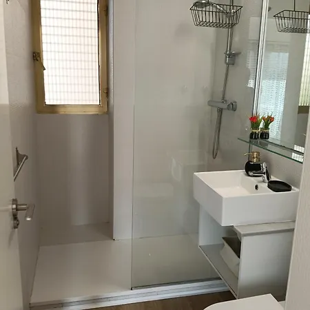 New In Aquarium One Bedroom Lejlighed *