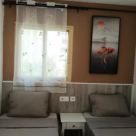 New In Aquarium One Bedroom Lejlighed *